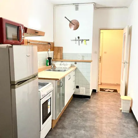 F3 Au Coeur Du Centre De *