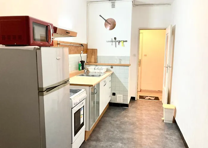 F3 Au Coeur Du Centre De *