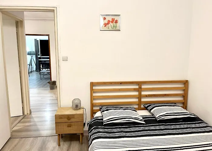 Daire F3 Au Coeur Du Centre De *